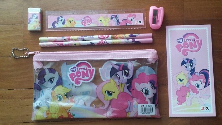 Little Pony 7pcs stationery set